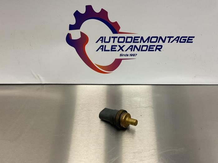 Radiateurtemperatuur sensor van een Audi A3 Cabriolet (8P7) 2.0 TDI 16V 2008