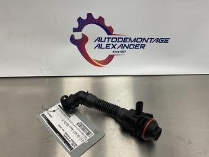 Gebruikte Slang (diversen) Mercedes E (W213) E-220d 2.0 Turbo 16V Prijs op aanvraag aangeboden door Alexander Autodemontage