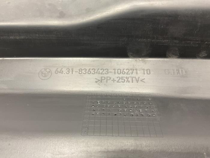 Diversen van een BMW 3 serie (E46/2) 318 Ci 16V 2001