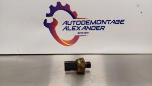 Gebruikte Oliedruk sensor Peugeot 3008 I (0U/HU) 1.6 16V THP 155 Prijs op aanvraag aangeboden door Alexander Autodemontage