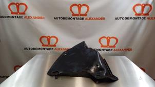 Gebruikte Beschermplaat bodem Audi A4 Avant (B8) 2.0 TDI 16V Prijs op aanvraag aangeboden door Alexander Autodemontage
