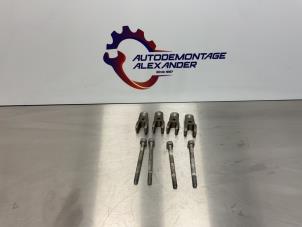 Gebruikte Injector brug Mercedes E (W211) 2.2 E-200 CDI 16V Prijs op aanvraag aangeboden door Alexander Autodemontage