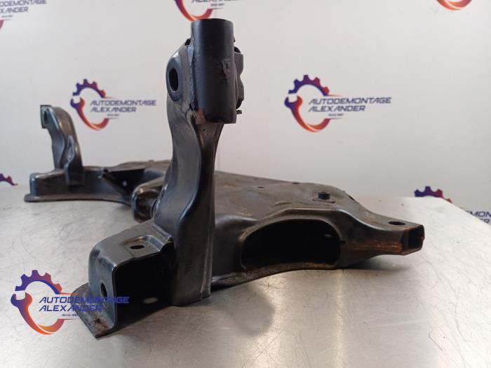 Subframe van een Ford Fiesta 7 1.5 TDCi 85 2018