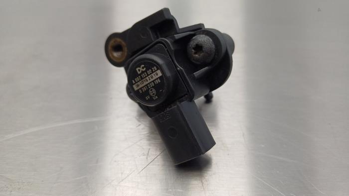 Brandstofdruk sensor van een Mercedes-Benz C (W204) 2.2 C-200 CDI 16V BlueEFFICIENCY 2010