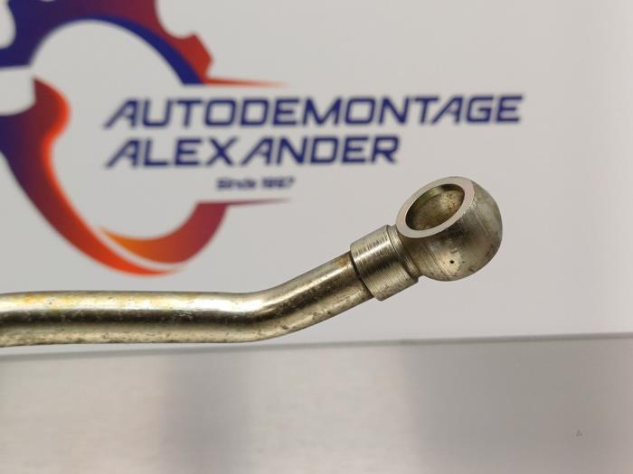 Oliedruk Leiding van een Volvo XC60 I (DZ) 2.4 D3 20V AWD 2011