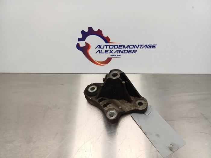Gebruikte Motorrubber Ford Transit Connect 1.8 TDCi 90 DPF Prijs € 40,00 Margeregeling aangeboden door Alexander Autodemontage
