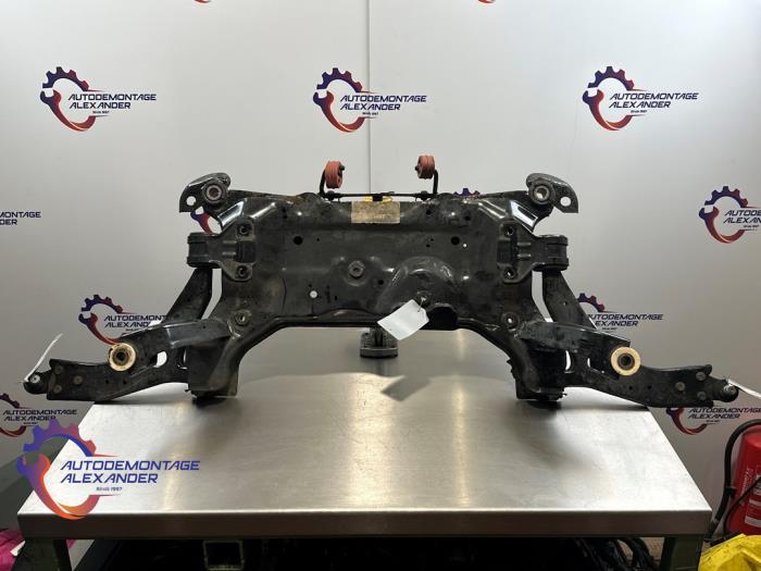Gebruikte Subframe Volvo V40 (MV) 1.6 D2 Prijs € 150,00 Margeregeling aangeboden door Alexander Autodemontage