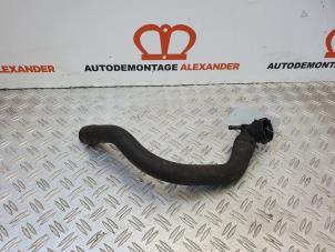 Gebruikte Koelwaterslang Volkswagen Golf V (1K1) 2.0 TDI DPF Prijs € 20,00 Margeregeling aangeboden door Alexander Autodemontage