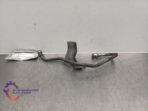 Gebruikte Oliedruk Leiding Lexus IS (E2) 220d 16V Prijs op aanvraag aangeboden door Alexander Autodemontage