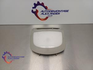 Gebruikte Binnenverlichting achter Mercedes ML II (164/4JG) 3.0 ML-320 CDI 4-Matic V6 24V Prijs € 30,00 Inclusief btw aangeboden door Alexander Autodemontage