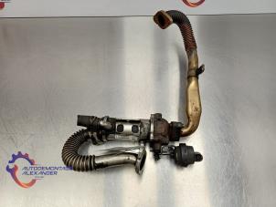 Gebruikte EGR koeler Renault Trafic New (FL) 2.0 dCi 16V 90 Prijs € 150,00 Margeregeling aangeboden door Alexander Autodemontage