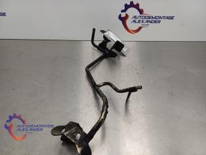 Gebruikte Oliedruk Leiding Renault Megane II (BM/CM) 2.0 16V Prijs op aanvraag aangeboden door Alexander Autodemontage