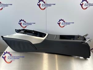 Gebruikte Middenconsoles Audi A6 Avant (C7) 3.0 TDI V6 24V Quattro Prijs € 450,00 Margeregeling aangeboden door Alexander Autodemontage