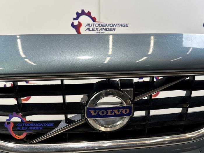 Voorbumper van een Volvo V40 (MV) 1.6 D2 2013