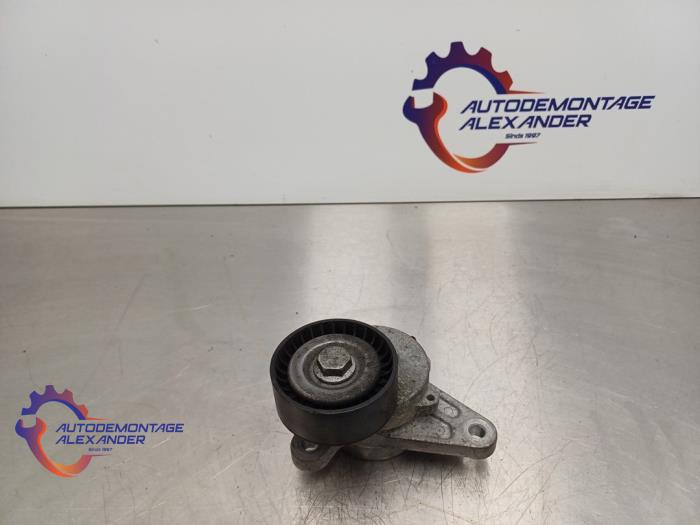 Gebruikte Spanrol Multiriem Skoda Octavia Combi (NXAC) 2.0 TDI GreenTec 16V Prijs op aanvraag aangeboden door Alexander Autodemontage