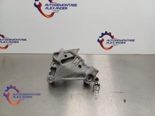 Gebruikte Motorrubber Skoda Octavia Combi (NXAC) 2.0 TDI GreenTec 16V Prijs op aanvraag aangeboden door Alexander Autodemontage