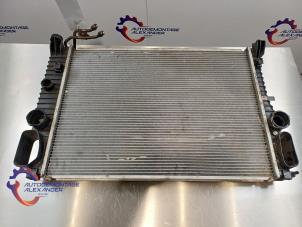 Gebruikte Radiateur Mercedes CLS (C219) 320 CDI 24V Prijs € 19,99 Margeregeling aangeboden door Alexander Autodemontage