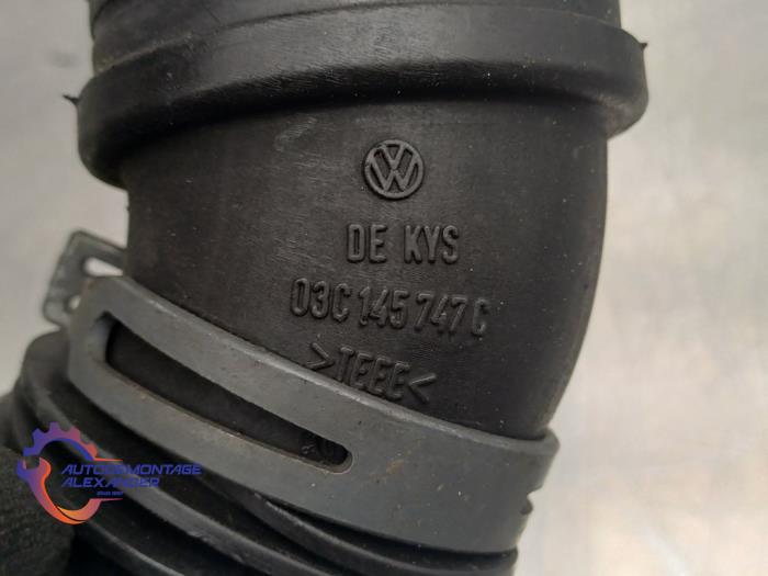 Luchtinlaat slang van een Volkswagen Scirocco (137/13AD) 1.4 TSI 160 16V 2009
