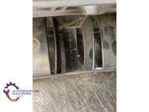 Gebruikte Bumperdeel midden-voor Citroen C3 (SX/SW) 1.2 Vti 12V PureTech GPL Prijs op aanvraag aangeboden door Alexander Autodemontage