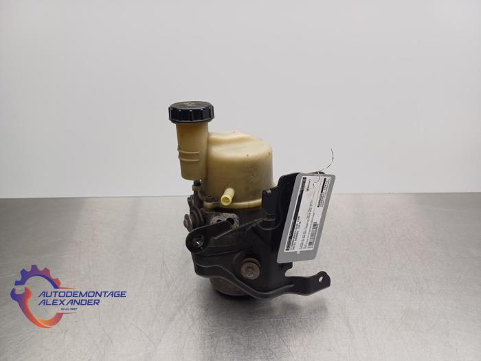 Gebruikte Pomp Servo Dacia Sandero II 0.9 TCE 12V Prijs € 199,99 Inclusief btw aangeboden door Alexander Autodemontage