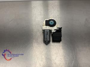 Gebruikte Motor electrisch raam Volkswagen Golf VI Variant (AJ5/1KA) 2.0 TDI 16V Prijs op aanvraag aangeboden door Alexander Autodemontage