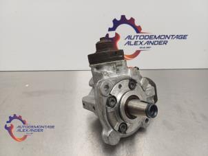 Hogedrukpomp van een BMW 4 serie (F32) 435d xDrive 3.0 24V 2016