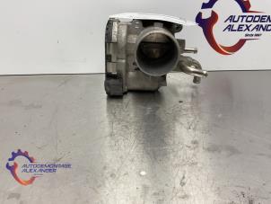 Gebruikte Gasklephuis Hyundai i20 (GBB) 1.2i 16V Prijs € 9,99 Margeregeling aangeboden door Alexander Autodemontage