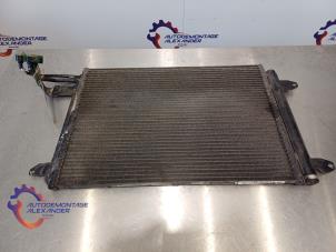 Gebruikte Airco Condensor Seat Leon (1P1) 1.2 TSI Prijs € 34,99 Margeregeling aangeboden door Alexander Autodemontage