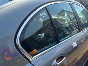 Gebruikte Ruit Extra 4Deurs rechts-achter BMW 7 serie (E65/E66/E67) 730d,Ld 3.0 24V Prijs € 120,00 Inclusief btw aangeboden door Alexander Autodemontage