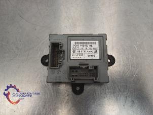 Gebruikte Deur module Jaguar XF (CC9) 3.0 S D V6 24V Prijs € 49,99 Inclusief btw aangeboden door Alexander Autodemontage