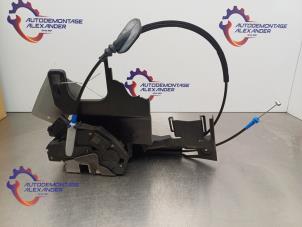 Gebruikte Deurslot Mechaniek 2Deurs rechts Ford Fiesta 6 (JA8) 1.6 TDCi 16V 95 Prijs op aanvraag aangeboden door Alexander Autodemontage