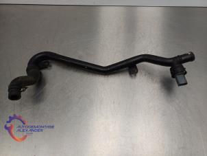 Gebruikte Radiateurslang Volkswagen Golf VI (5K1) 1.6 TDI 16V Prijs op aanvraag aangeboden door Alexander Autodemontage