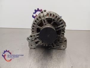 Gebruikte Alternator Volkswagen Passat (3C2) 1.4 TSI 16V Prijs op aanvraag aangeboden door Alexander Autodemontage
