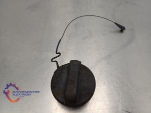 Gebruikte Tankdop Toyota Yaris II (P9) 1.0 12V VVT-i Prijs op aanvraag aangeboden door Alexander Autodemontage