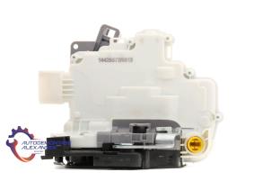 Nieuwe Deurslot Mechaniek 2Deurs links Seat Altea Prijs € 60,00 Inclusief btw aangeboden door Alexander Autodemontage