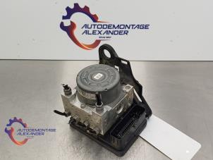 Gebruikte ABS Pomp Volkswagen Golf VII (AUA) 2.0 TDI 16V Prijs € 24,99 Margeregeling aangeboden door Alexander Autodemontage