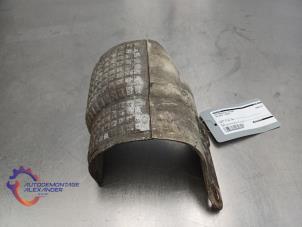 Gebruikte Hitteschild uitlaat Volkswagen Golf VI (5K1) 2.0 GTI 16V Prijs op aanvraag aangeboden door Alexander Autodemontage