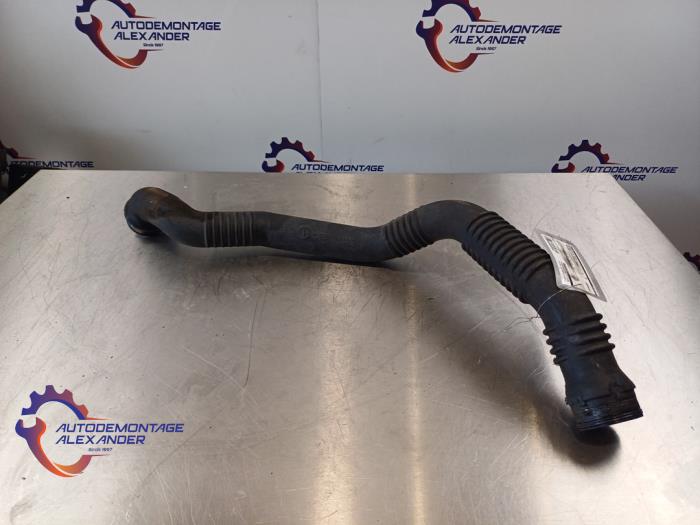 Gebruikte Intercooler Buis Mercedes A (W169) 2.0 A-160 CDI 16V 3-Drs. Prijs op aanvraag aangeboden door Alexander Autodemontage