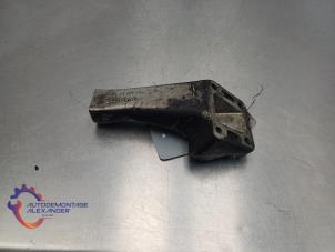 Gebruikte Motorsteun Mercedes A (W169) 2.0 A-160 CDI 16V 3-Drs. Prijs op aanvraag aangeboden door Alexander Autodemontage