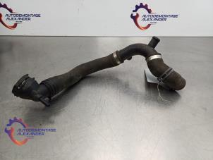 Gebruikte Radiateurslang Volkswagen Golf VI (5K1) 1.6 TDI 16V Prijs op aanvraag aangeboden door Alexander Autodemontage