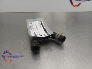 Gebruikte Koelwaterslang Mercedes C (W205) C-160 1.5 EQ Boost Prijs op aanvraag aangeboden door Alexander Autodemontage