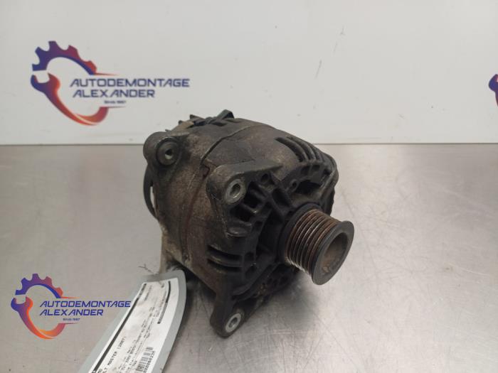 Gebruikte Dynamo Renault Master II (FD/HD) 2.5 dCi 16V Prijs op aanvraag aangeboden door Alexander Autodemontage