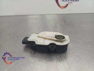 Gebruikte Luchtregelklep Volvo V40 (MV) 2.0 D2 16V Prijs op aanvraag aangeboden door Alexander Autodemontage