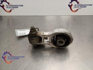 Gebruikte Versnellingsbak Steun Fiat Tipo (356H/357H) 1.4 T-Jet 16V Prijs op aanvraag aangeboden door Alexander Autodemontage