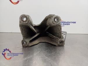 Gebruikte Motorsteun Ford Transit 2.4 TDCi 16V Prijs op aanvraag aangeboden door Alexander Autodemontage