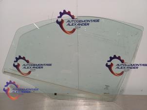 Gebruikte Deurruit 2Deurs links Fiat Fiorino (225) 1.3 D 16V Multijet Prijs op aanvraag aangeboden door Alexander Autodemontage