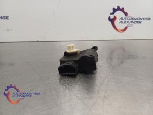 Gebruikte Kachelkraan Elektrisch Volkswagen Golf VI (5K1) 1.6 TDI 16V Prijs op aanvraag aangeboden door Alexander Autodemontage