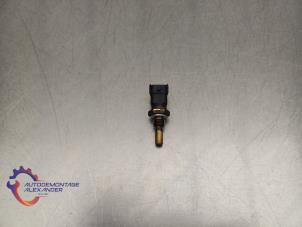 Gebruikte Motor Temperatuursensor Opel Corsa D 1.4 16V Twinport Prijs op aanvraag aangeboden door Alexander Autodemontage