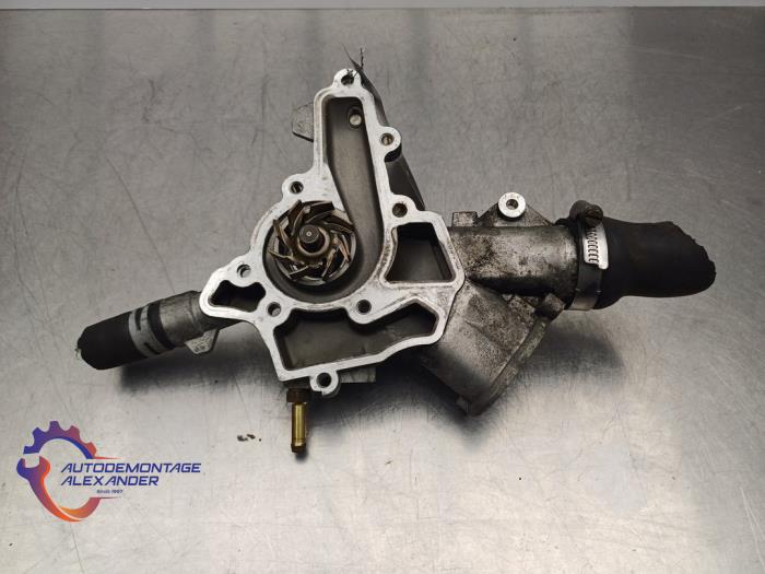 Gebruikte Waterpomp Opel Corsa D 1.4 16V Twinport Prijs op aanvraag aangeboden door Alexander Autodemontage