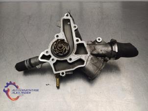 Gebruikte Waterpomp Opel Corsa D 1.4 16V Twinport Prijs op aanvraag aangeboden door Alexander Autodemontage